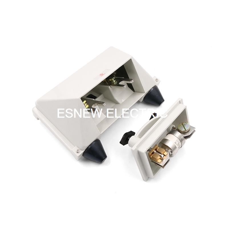 ECF400 Pole Mounted Fuse Base